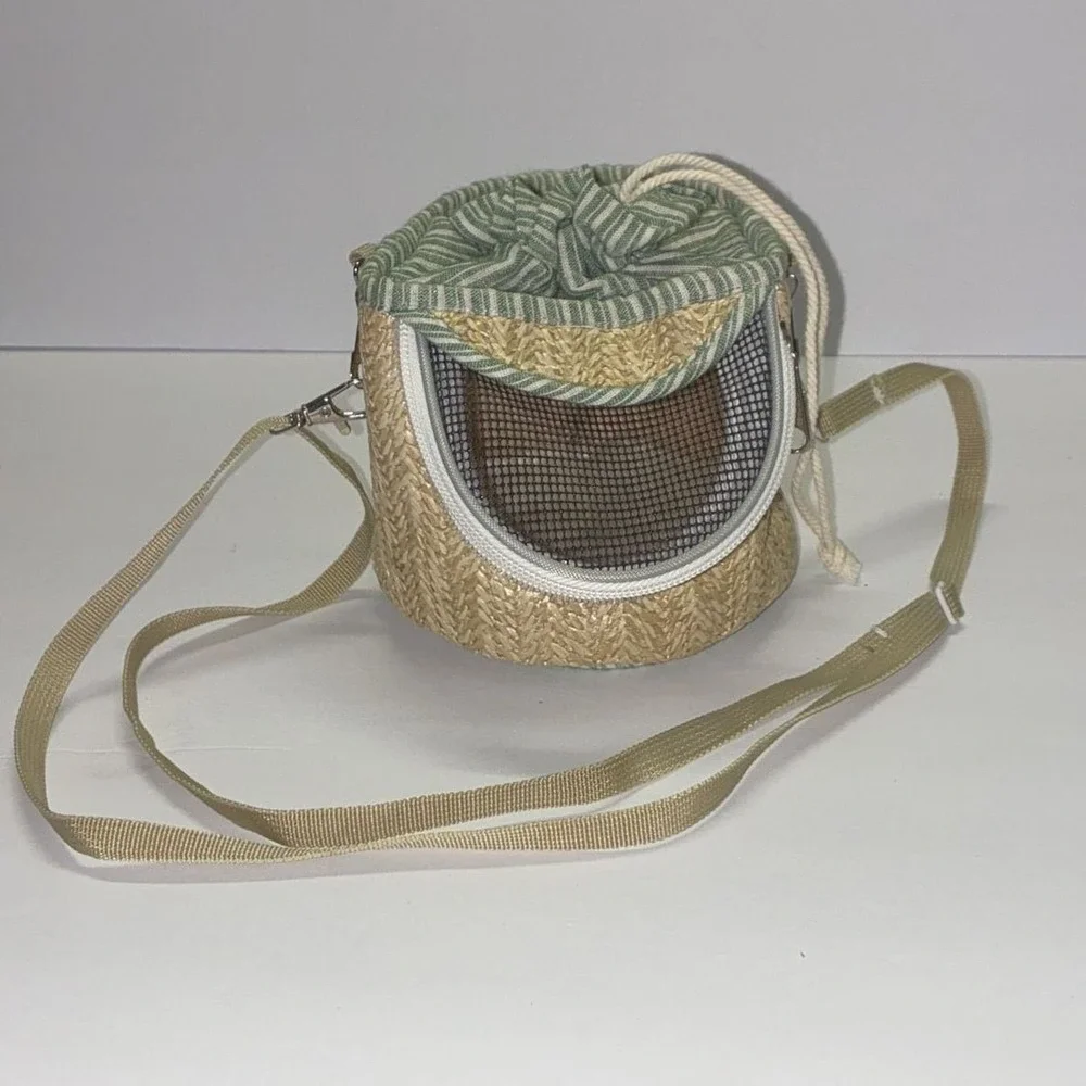 Woven Straw Pet Carrier Small Animal OS Tan Green Mesh Window Travel Bag